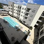 Regal Hideaway - Luxury Gated 1Br With Pool And Gym - Pets Allowed Gated